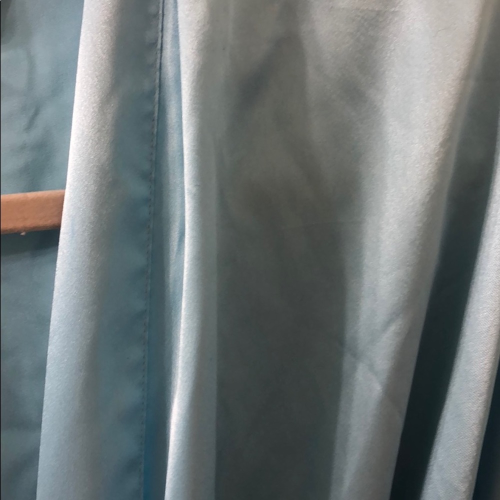 Victoria Secret Robe - Picture 3 of 3